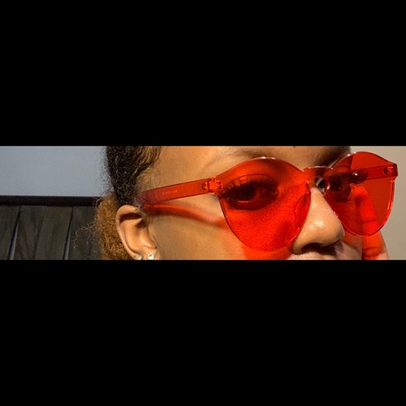 Clear Red Shades - Picture 3 of 3